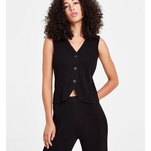 Lucy paris Women's Fiora Button-Front Sleeveless Sweater